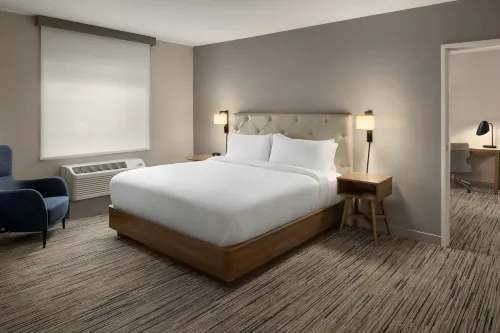 Four Points by Sheraton Downtown Seattle Center - Romantic