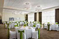 Four Points by Sheraton Kelowna Airport - วิวภูเขา