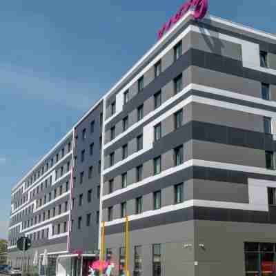 Moxy Milan Linate Airport Hotel Exterior