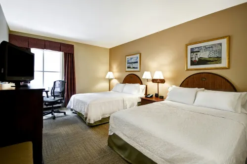 Hampton Inn & Suites Charleston/West Ashley - parking