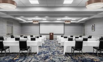 Embassy Suites by Hilton Nashville Airport