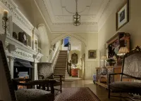 Crossbasket Castle - Pet friendly
