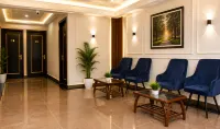 Radiant Blu Hotels Sec-70 - 新