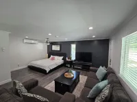 Newly Renovated Casita in Mesa, King-Sized Bed and Lightening Fast WiFi - บังกะโล