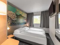 B&B Hotel Düsseldorf-Hilden Hotels near Holthausen