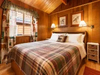 Sugar Pine - Pet friendly
