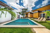 < 1 Mi to Playas del Coco: Studio w/ Pool Access! - 2 Yıldız