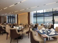 Azara Hotel Hotels near Al Rawdah
