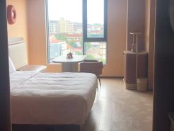 Orange Hotel Vientiane airport