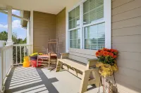 Screened Porch, Fire Pit! Family Home Near K-state - 3-Sterne