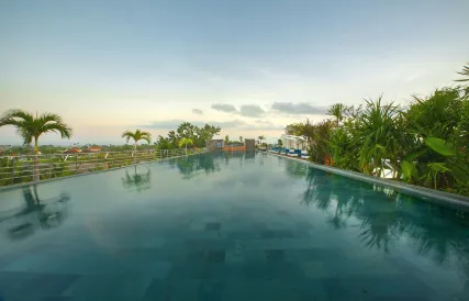 de Vins Sky Hotel Seminyak