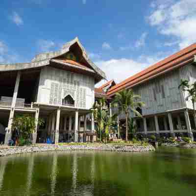 Quinara Al Safir Resort Hotel Exterior