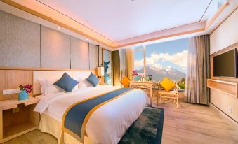 Lijiang ancient city Zangyuan snow mountain view hotel (big water wheel shop)