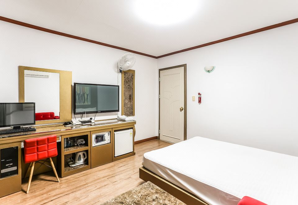 3. 속초 두바퀴모텔..