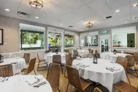 Hilton Garden Inn Davis Downtown Hotels in Davis