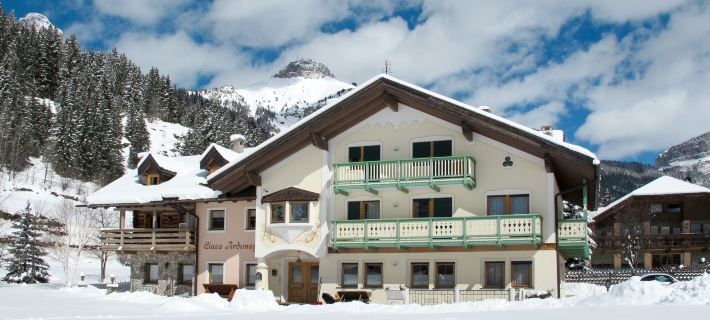 Ardoney Hotels in Mazzin