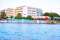 Tuntas Beach Hotel - All Inclusive Hôtels à : Altinkum Mahallesi