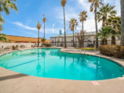 Studio 6 Laredo, TX - North I 35 Hotels in Laredo