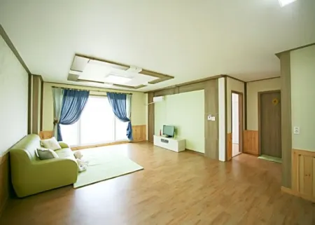 Goesan Grang Duli Pension Отели в г. Квесан