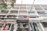 博薩之家旅舍-咖啡館 曼谷國際貿易展覽中心附近的飯店