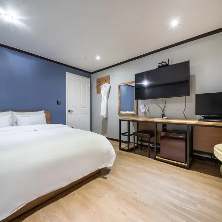 Incheon Tomato Hotel Отели рядом с достопримечательностью «Университет Иньхы»