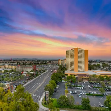 Hotel Fera Anaheim, a DoubleTree by Hilton
