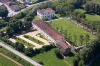La Barchessa di Villa Pisani Các khách sạn ở Bevilacqua