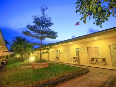 Cengkareng Transit Hotel