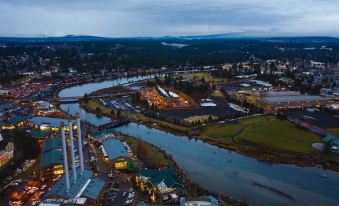 Hampton Inn & Suites Bend