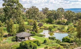 Cowra Crest Motel