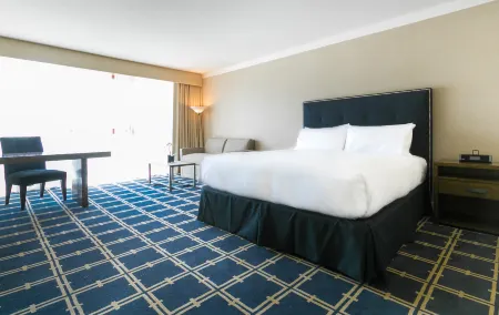 Grand Hotel