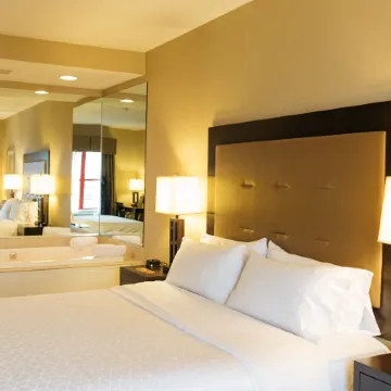 Holiday Inn Express & Suites OLATHE NORTH by IHG