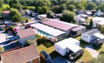 Camping les P'Tites Maisons Dans la Prairie