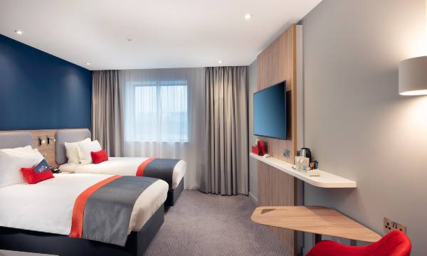 Holiday Inn Express London Heathrow T4 by IHG