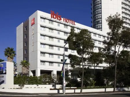 Ibis Sydney Olympic Park Отели в г. Lidcombe