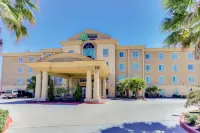 Holiday Inn Express & Suites Huntsville