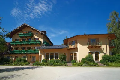Hotel Oberwirt Hotels in Halfing