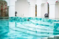 XuSu Live-ing Hotel - Private Pool