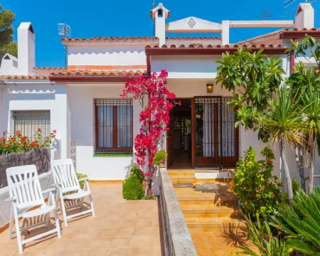 Remedios Hotels in Cunit