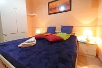 Ground Floor Villa with Barbecue for 5 Guests Pt48