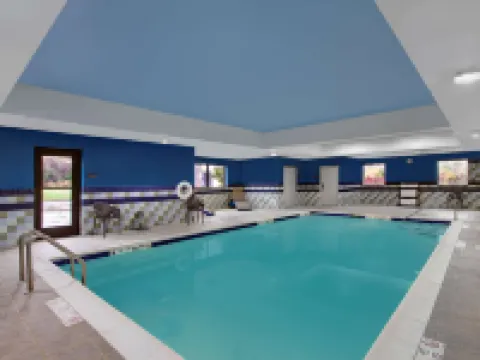 ハンプトン イン & スイーツ シラキュース デウィット シラキュースのホテル