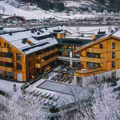 Elements Resort Zell am See, BW Signature Collection Hotel Exterior