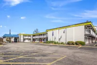 Econo Lodge Inn & Suites Các khách sạn ở Terre Haute