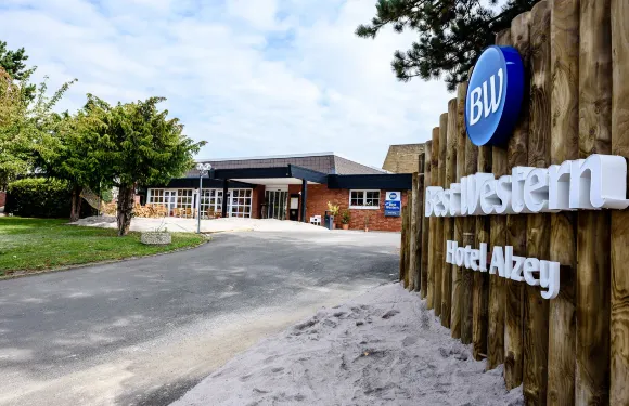 阿爾蔡/沃爾姆斯多林特酒店