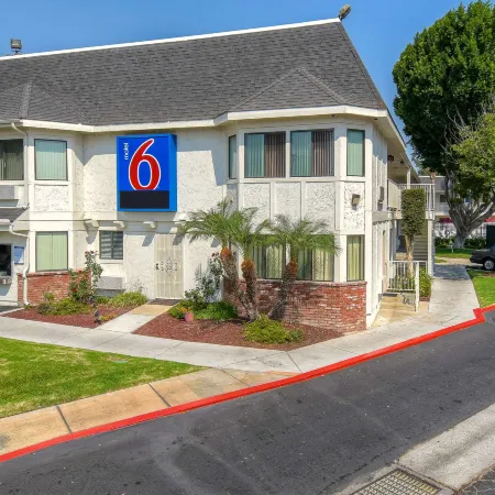 Motel 6 El Cajon, CA - San Diego