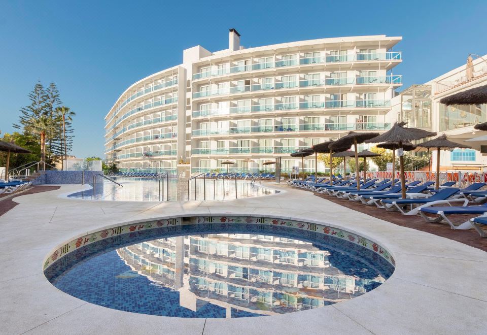 Hotel Palia Las Palomas-Torremolinos Updated 2023 Room Price-Reviews &  Deals | Trip.com