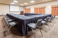 Ramada by Wyndham Camrose Hotels in Camrose