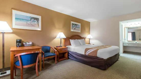 Quality Inn & Suites Crescent City Redwood Coast