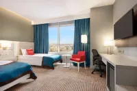 Ramada by Wyndham Sivas - Pool