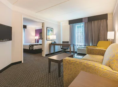 La Quinta Inn & Suites by Wyndham Atlanta Alpharetta